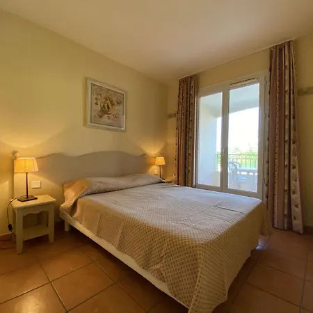 Apartment Is100-122 Appt 2 Pieces 5 Couchages Avec Piscine Et Parking